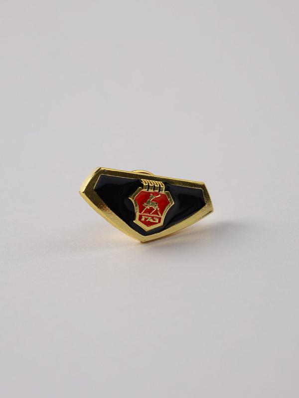 Значок 27х12мм Логотип ГАЗ 1968 года
