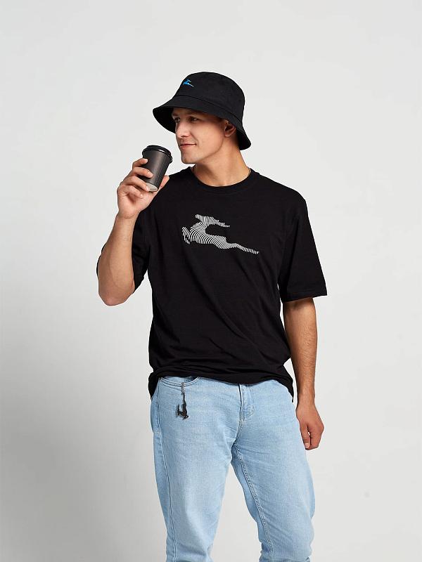 Футболка Летящий олень цвет черный